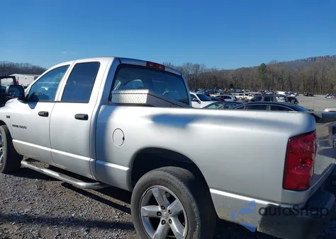 2007 Dodge Ram 1500 Slt z USA, uszkodzony, nr VIN 1D7HA18227S226427